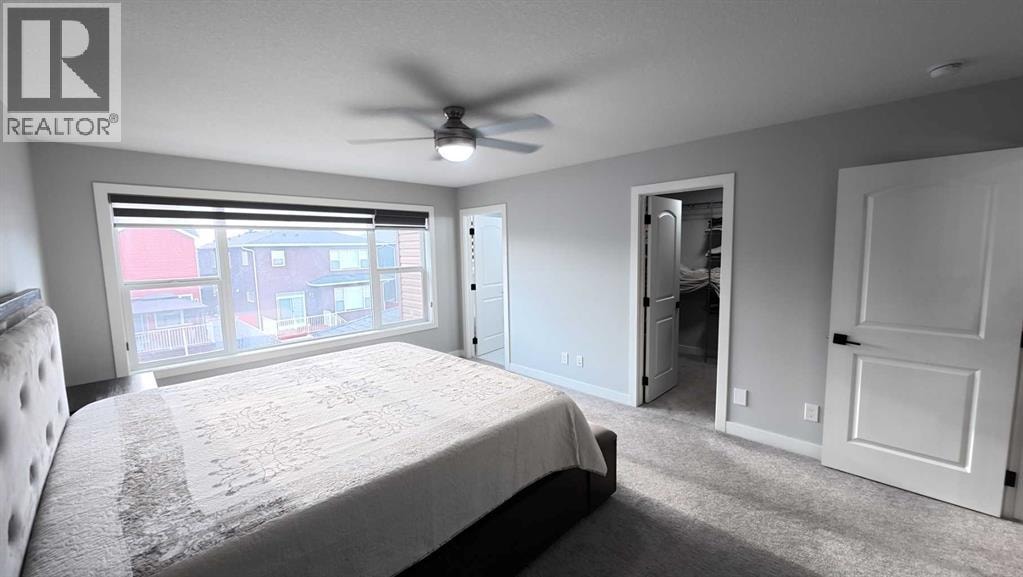 144 RED EMBERS Square NE — photo 28