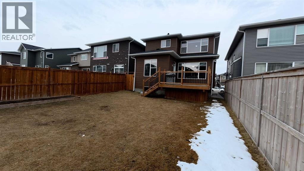 144 RED EMBERS Square NE — photo 49