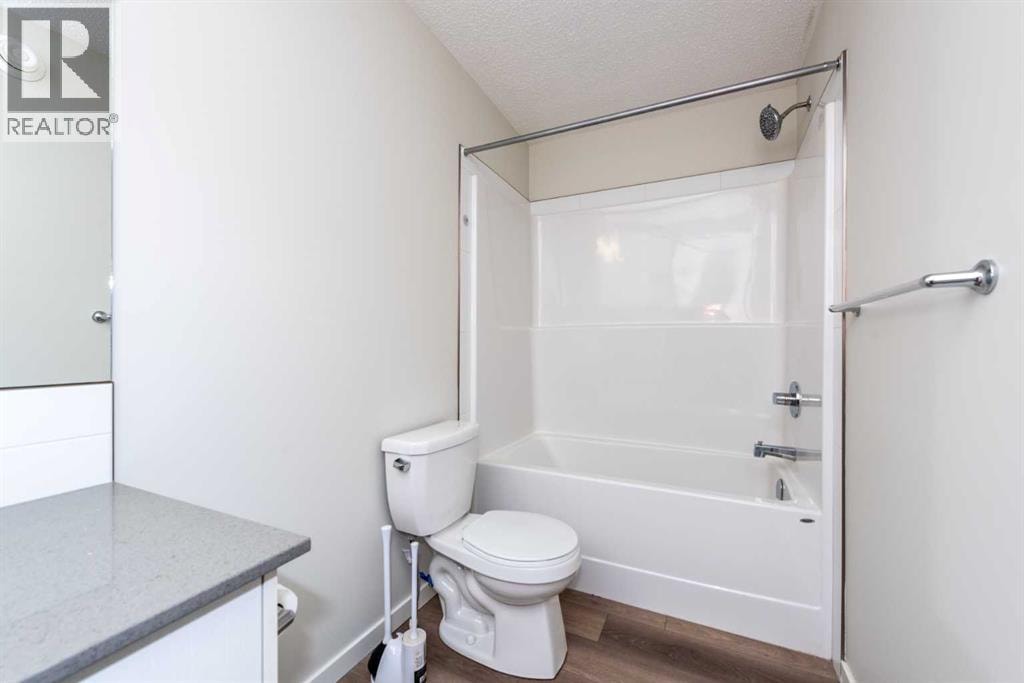 428 Cranbrook Square SE — photo 26