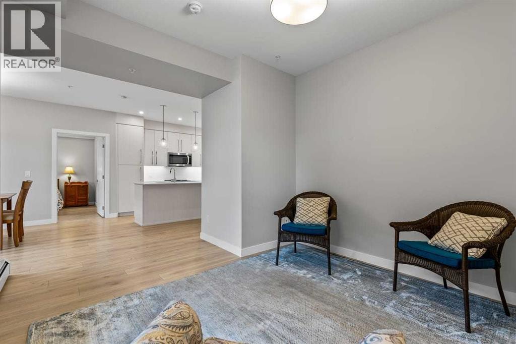 107, 383 Smith Street NW — photo 12