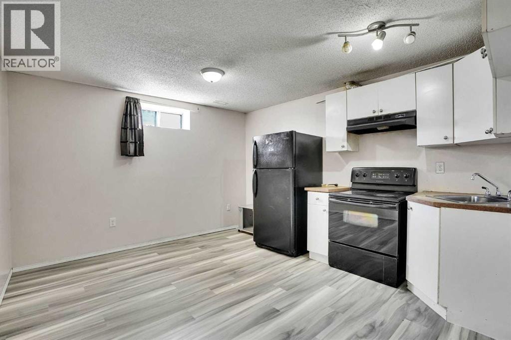 17 Taracove Crescent NE — photo 32