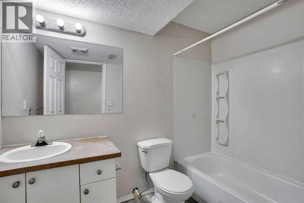 17 Taracove Crescent NE — photo 31