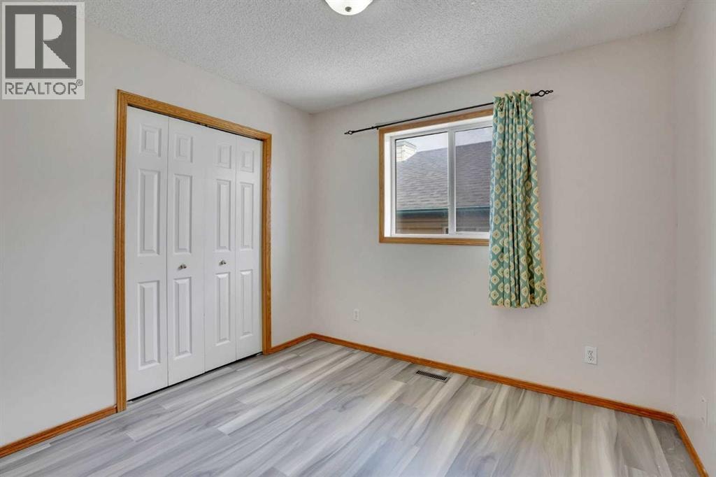 17 Taracove Crescent NE — photo 27