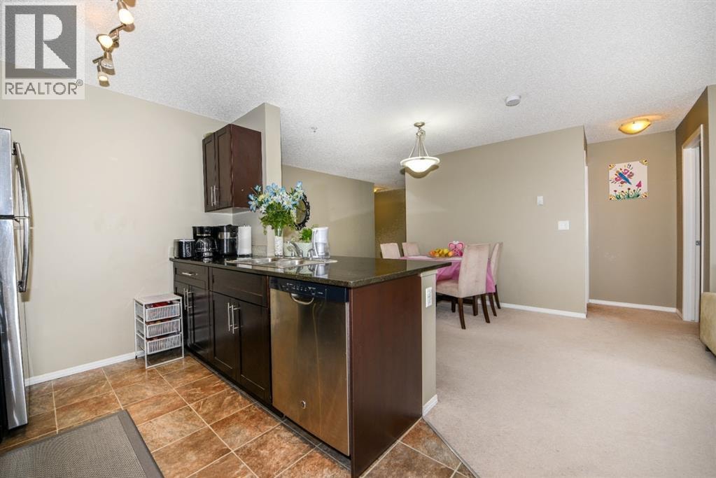 302, 5 Saddlestone Way NE — photo 14