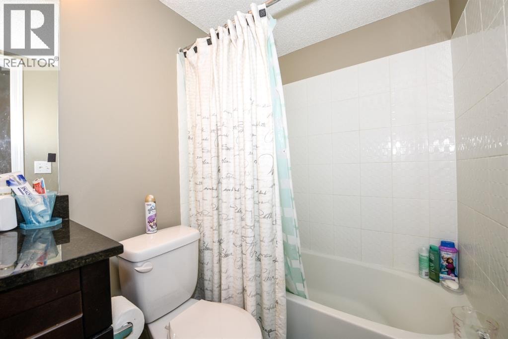 302, 5 Saddlestone Way NE — photo 18