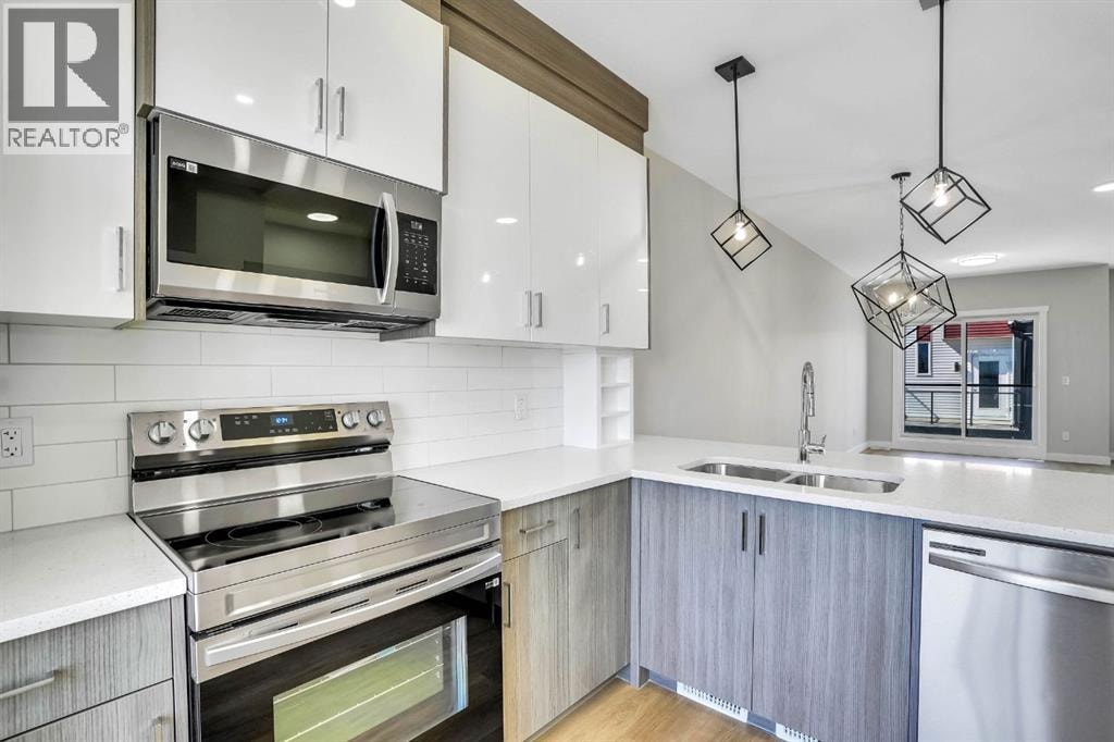 304 Red Sky Villas NE — photo 15