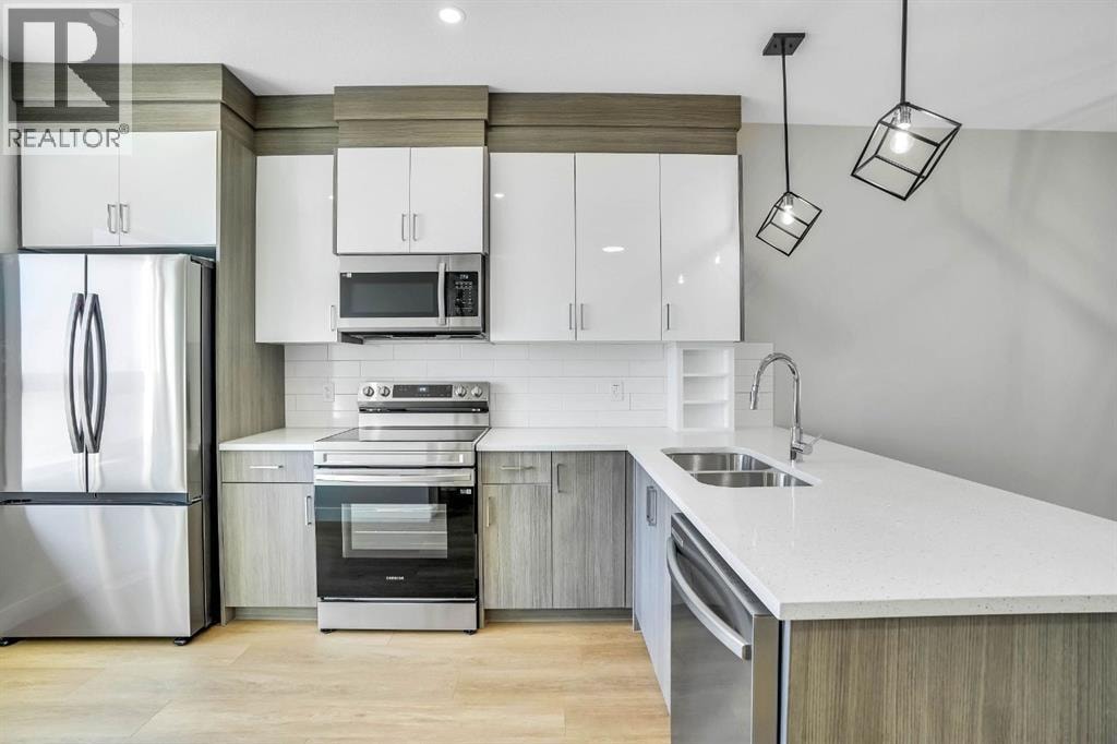 304 Red Sky Villas NE — photo 17