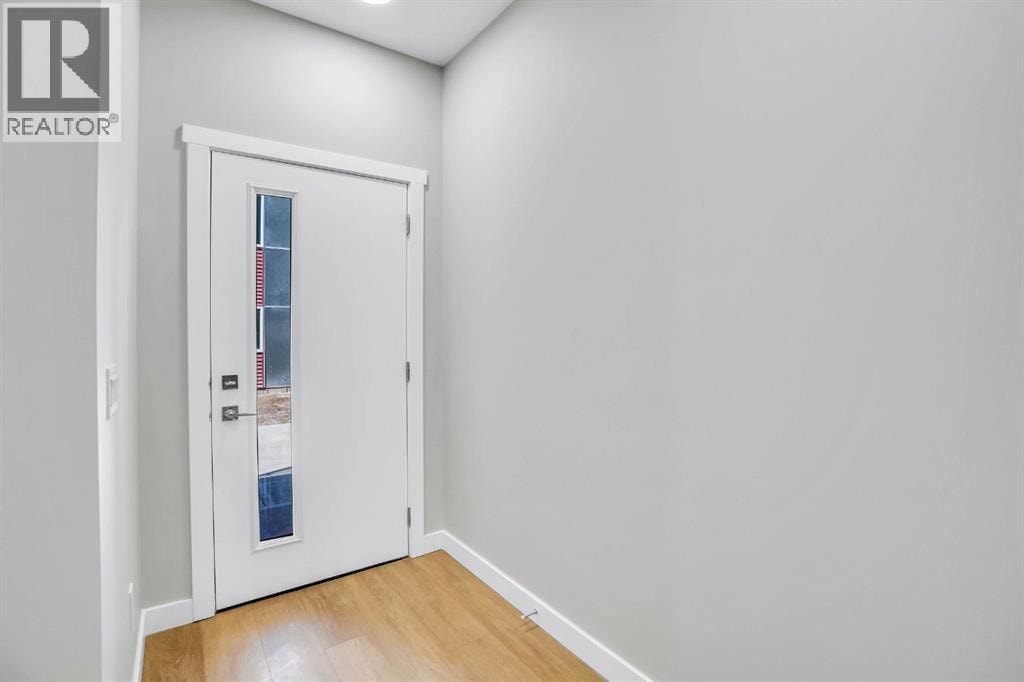 304 Red Sky Villas NE — photo 3
