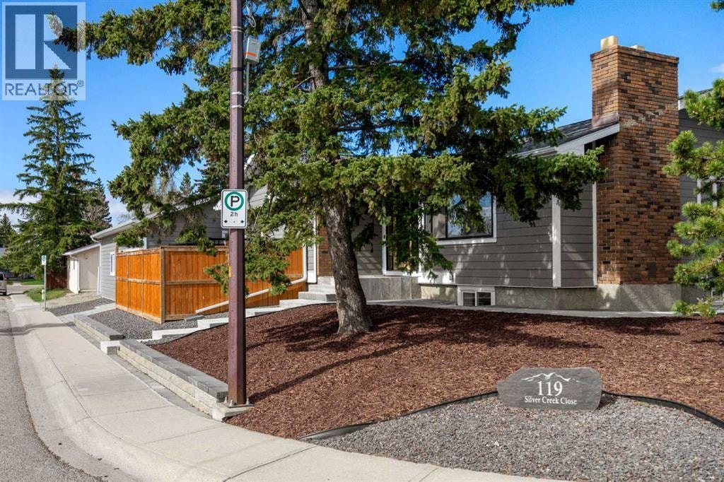 119 Silvercreek Close NW — photo 41