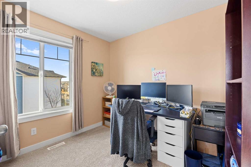 319 Taralake Way NE — photo 31