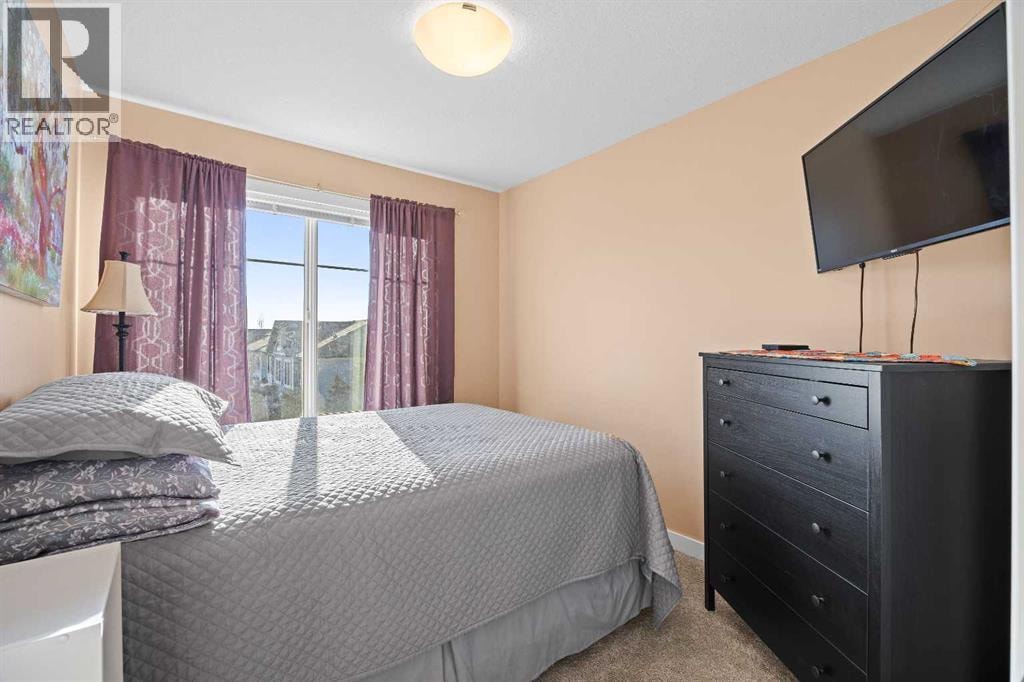 319 Taralake Way NE — photo 30