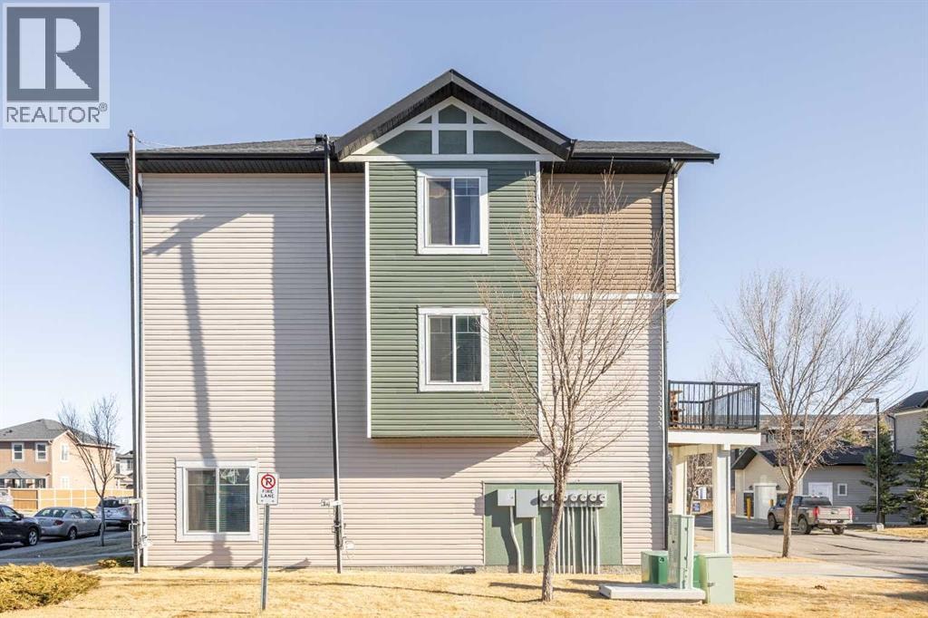 319 Taralake Way NE — photo 38