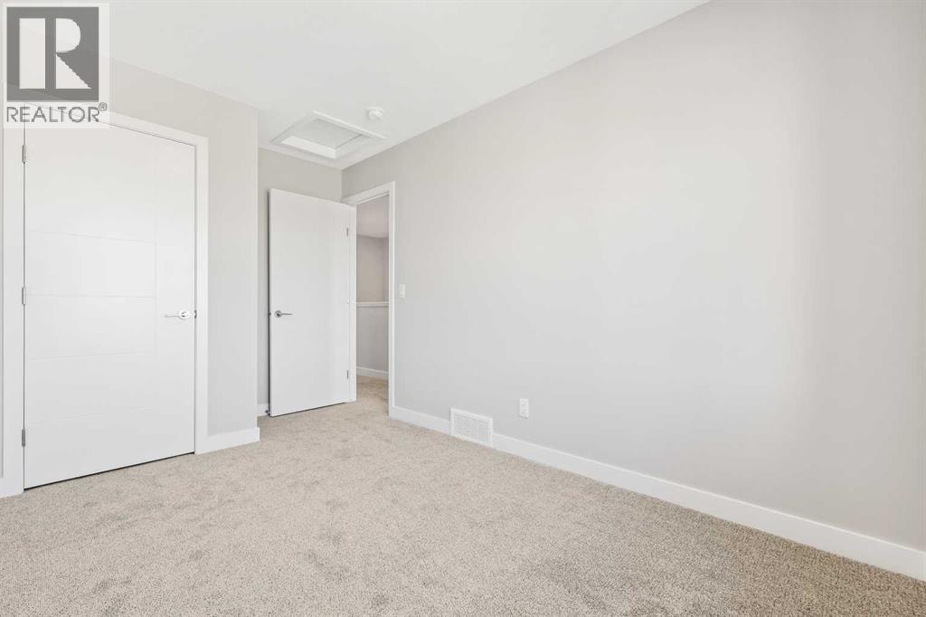 7055 Rangeview Avenue SE — photo 17