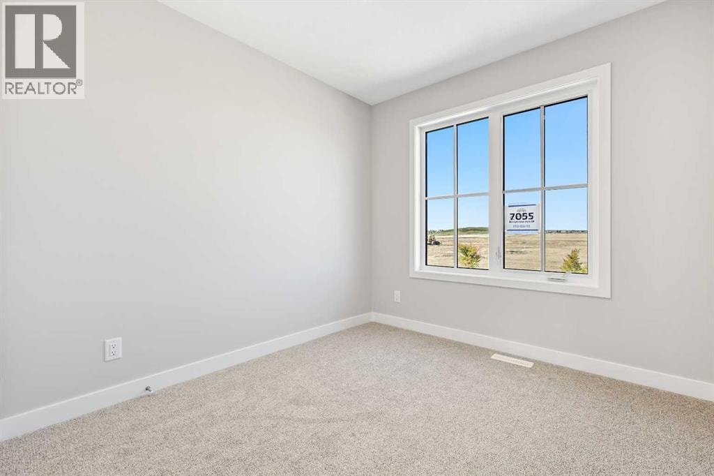 7055 Rangeview Avenue SE — photo 13