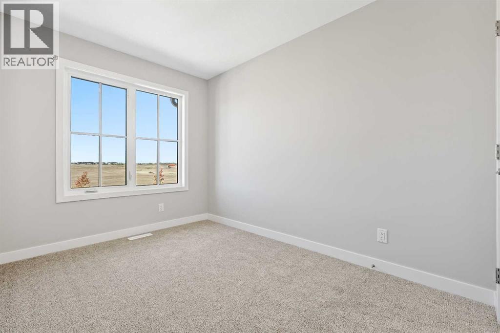7055 Rangeview Avenue SE — photo 16