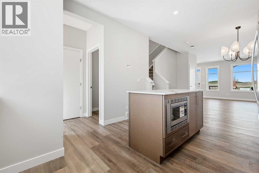 7023 Rangeview Avenue SE — photo 2