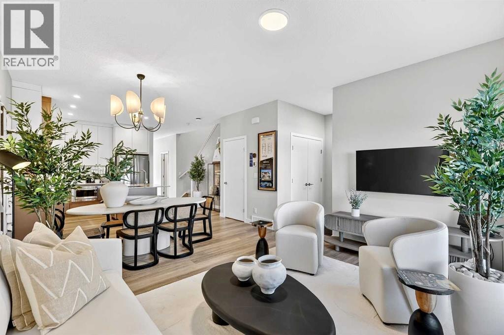 7079 Rangeview Avenue SE — photo 8