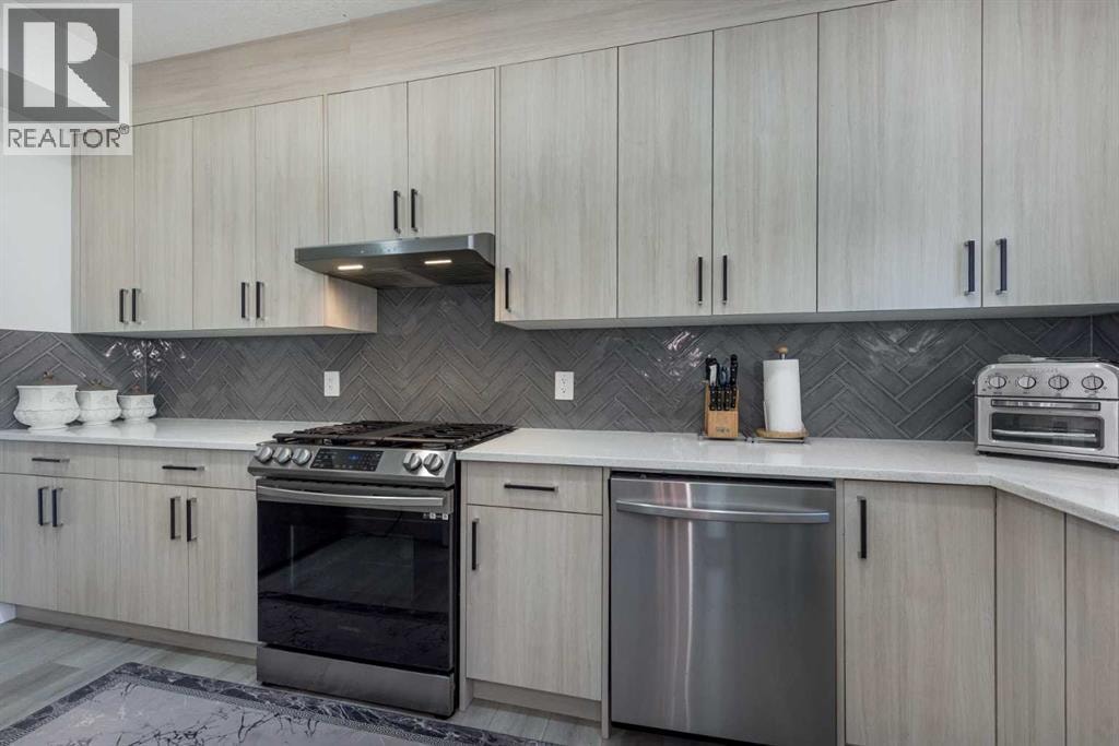 1001 Waterford Drive SE — photo 14