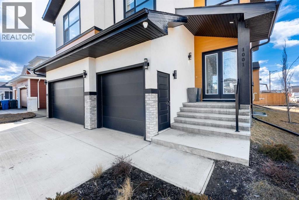 1001 Waterford Drive SE — photo 3