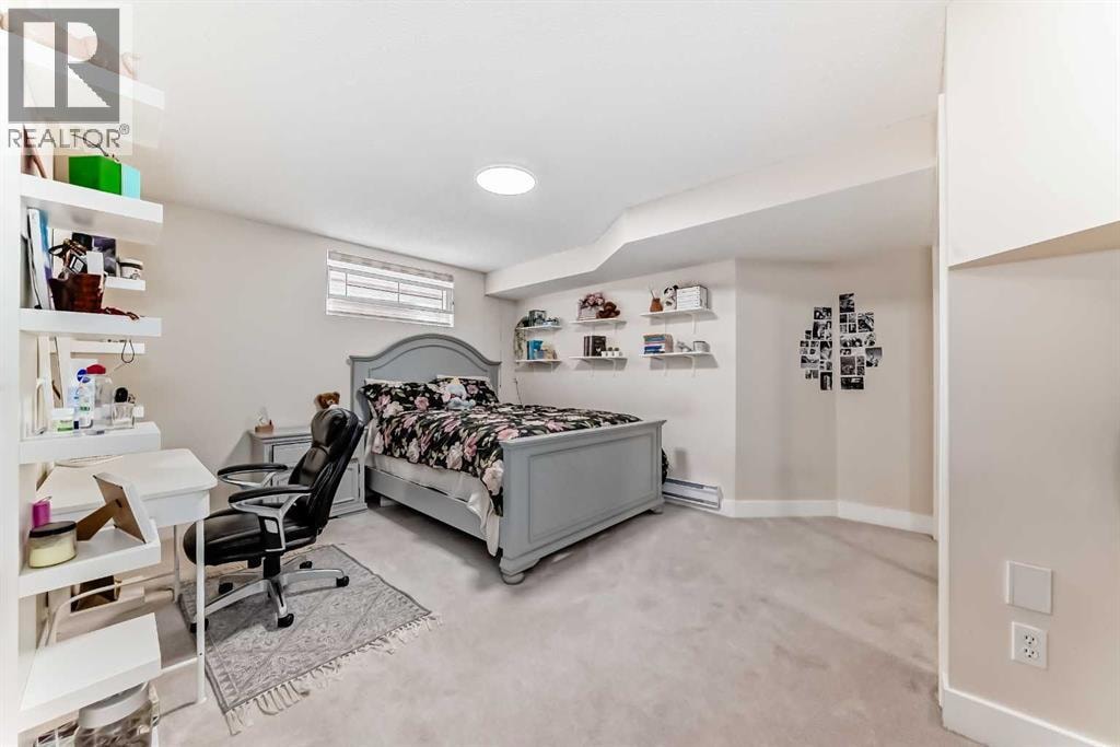 7165 California Boulevard NE — photo 36