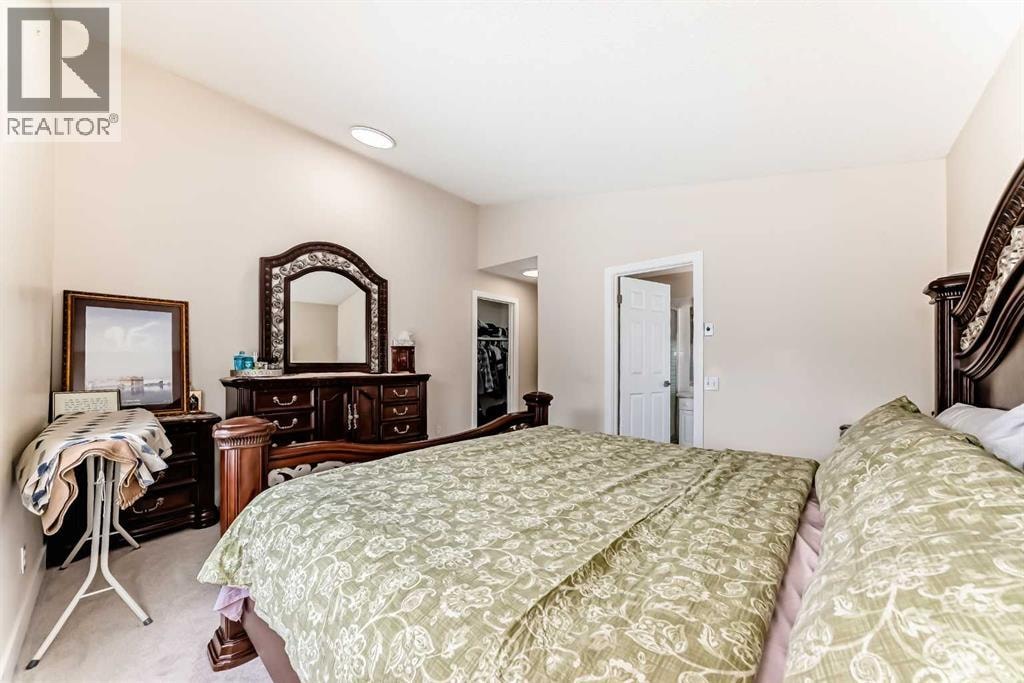 7165 California Boulevard NE — photo 21