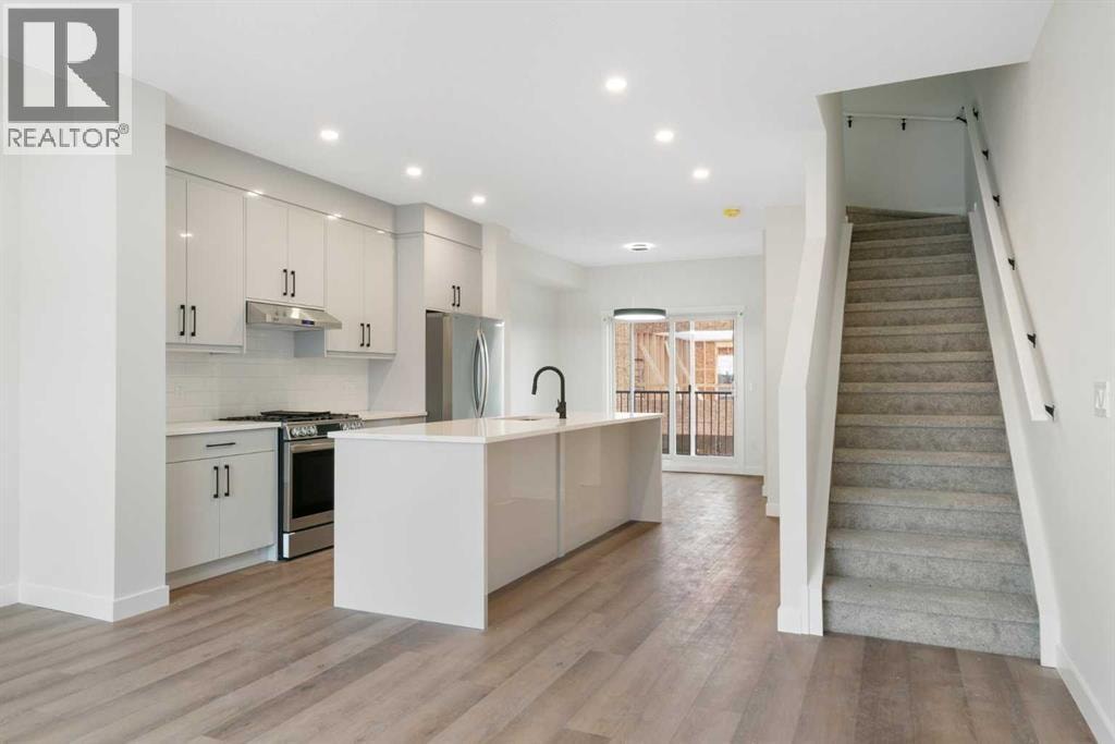 8808 48 Street NE — photo 3