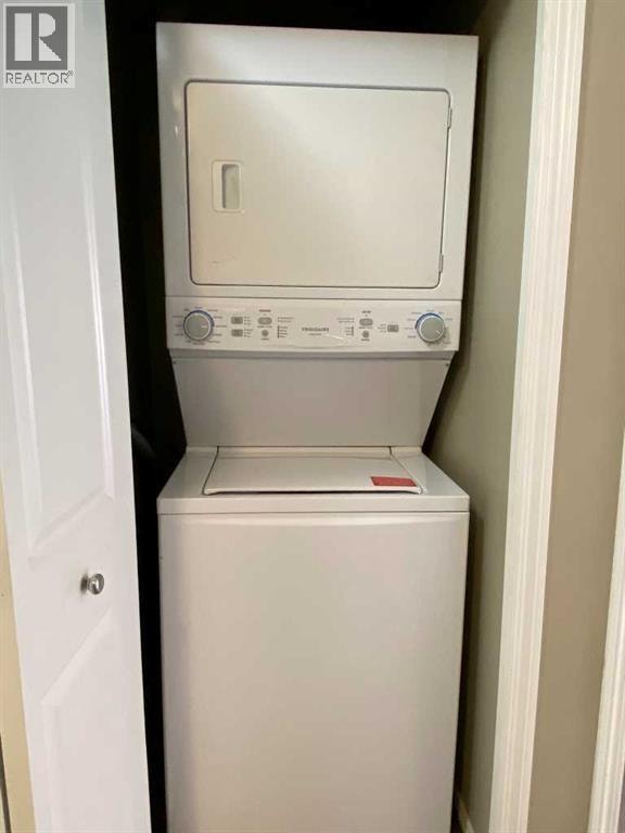 8104, 403 Mackenzie Way SW — photo 14