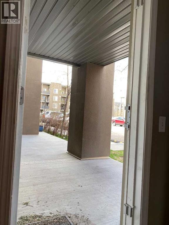 8104, 403 Mackenzie Way SW — photo 11