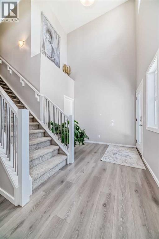 17 Walgrove Manor SE — photo 3