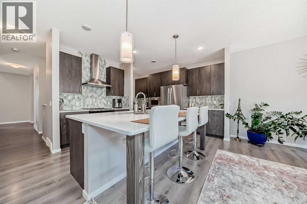 17 Walgrove Manor SE — photo 4
