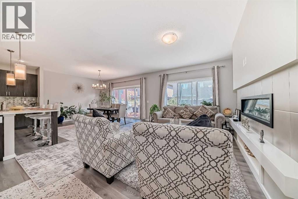 17 Walgrove Manor SE — photo 13