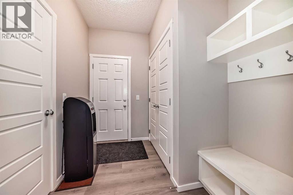 17 Walgrove Manor SE — photo 16