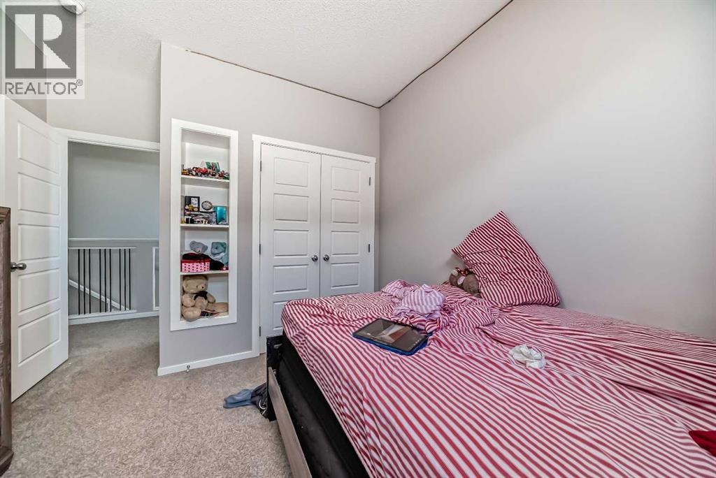 17 Walgrove Manor SE — photo 29