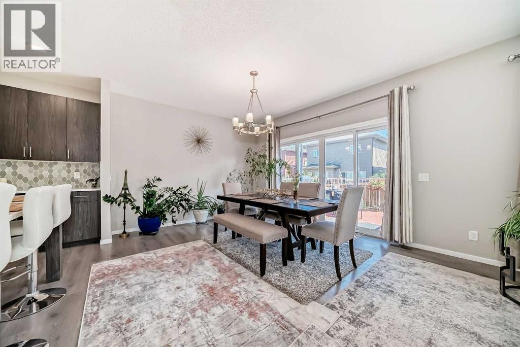 17 Walgrove Manor SE — photo 10