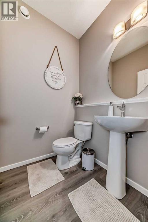 17 Walgrove Manor SE — photo 15