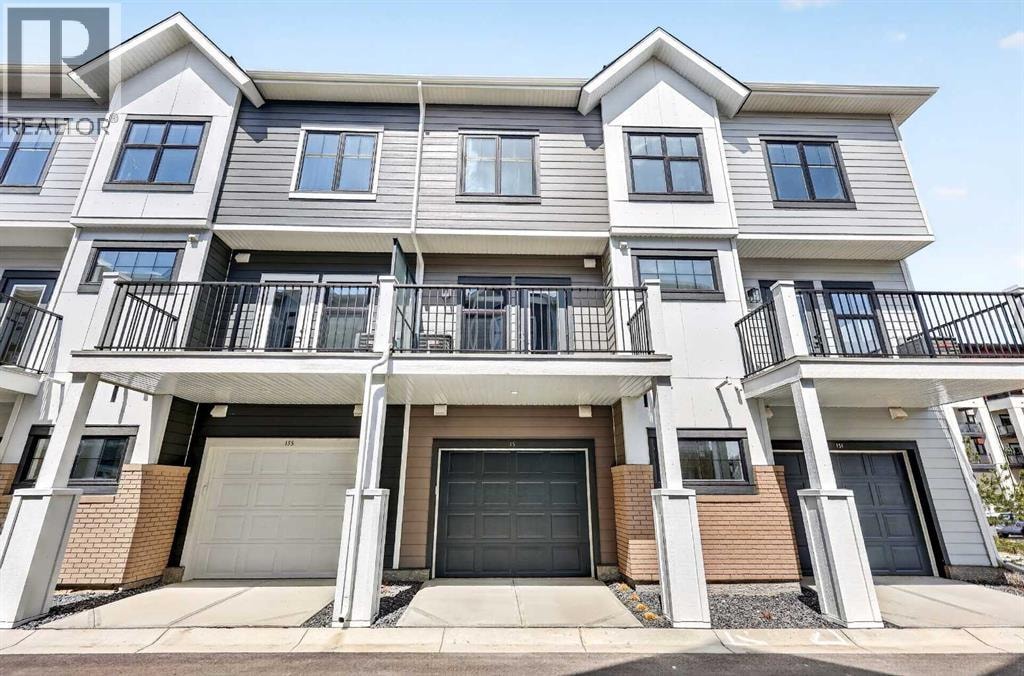 153 Mahogany Gardens SE — photo 23