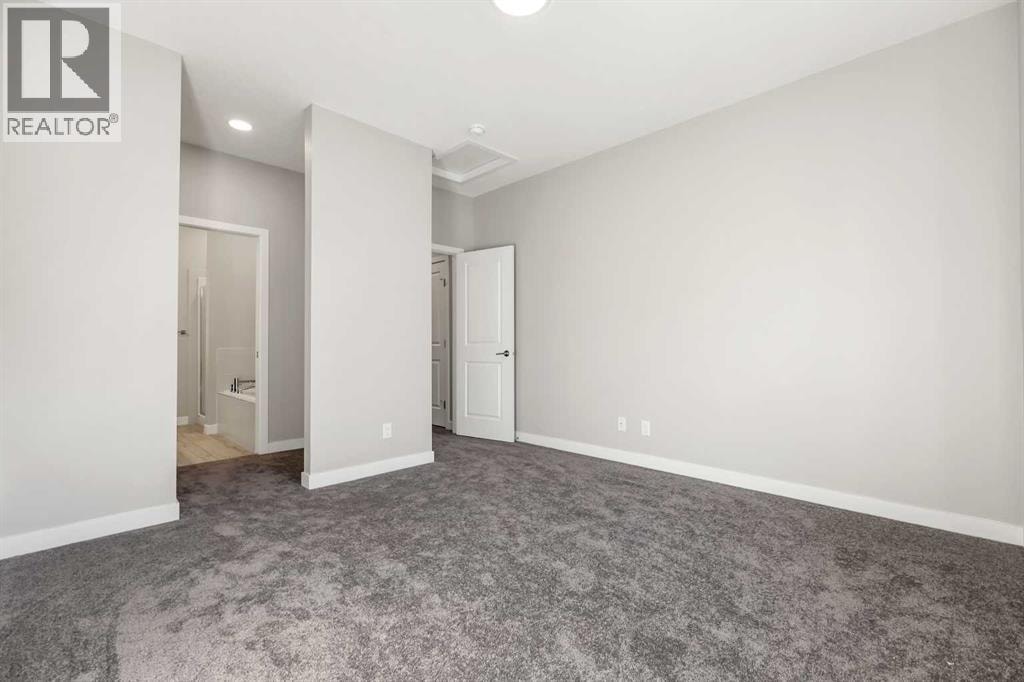 153 Mahogany Gardens SE — photo 12