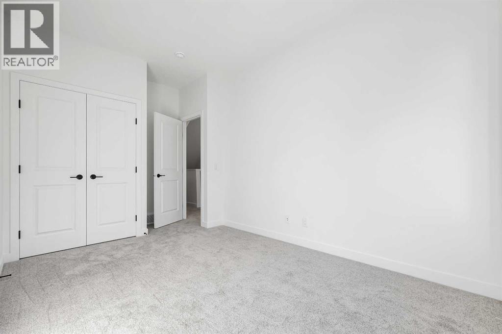 157 Mahogany Gardens SE — photo 17