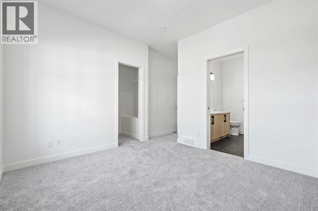 157 Mahogany Gardens SE — photo 11