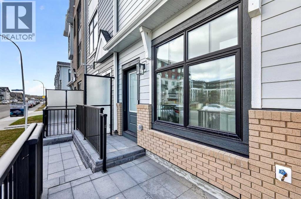 157 Mahogany Gardens SE — photo 19