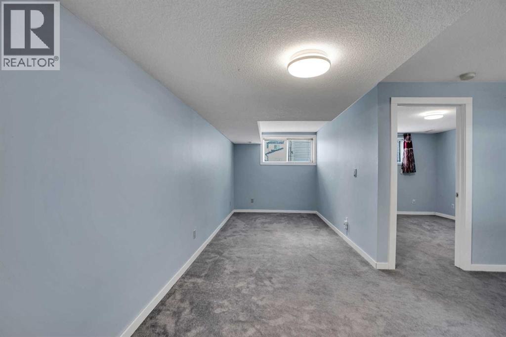 193 Martindale Drive NE — photo 29