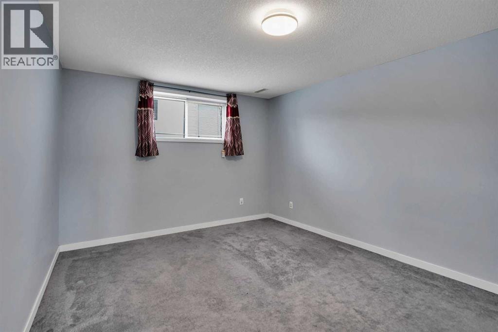 193 Martindale Drive NE — photo 36