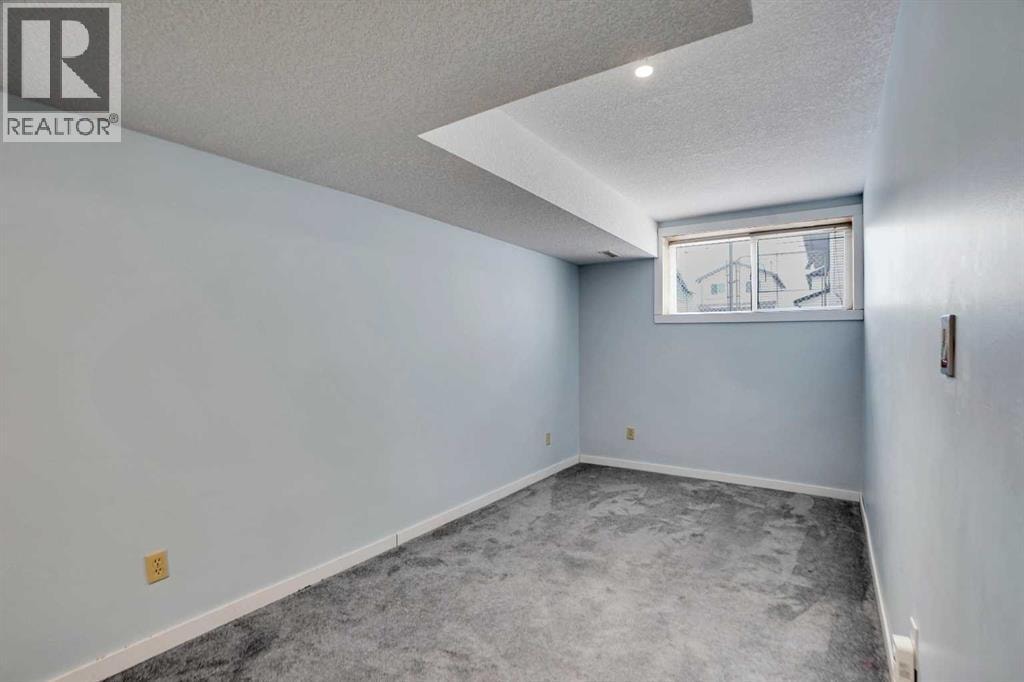 193 Martindale Drive NE — photo 31