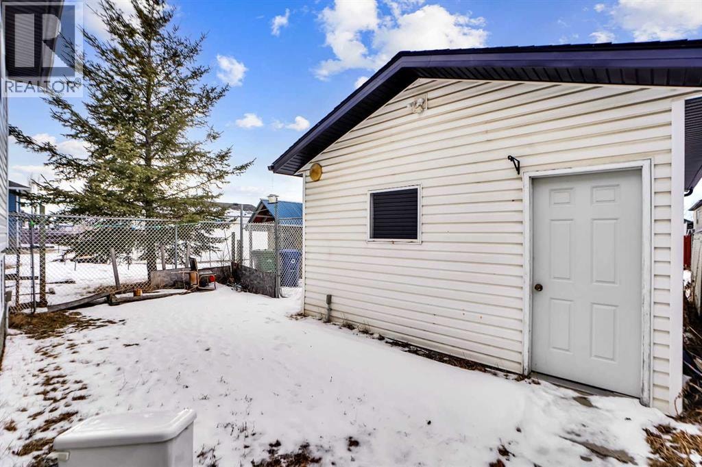 193 Martindale Drive NE — photo 48