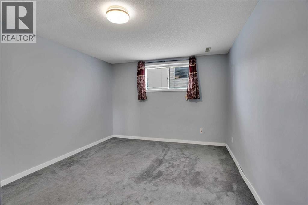 193 Martindale Drive NE — photo 40