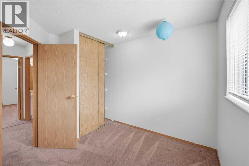 6016 Martingrove Road NE — photo 22