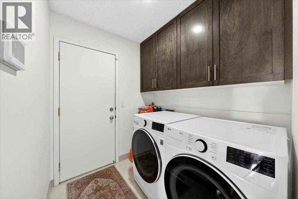 98 Hampstead Circle NW — photo 18