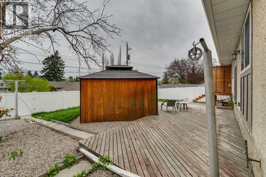 7116 Hunterwood Road NW — photo 37