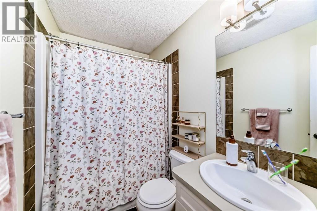 404 Redstone Grove NE — photo 13