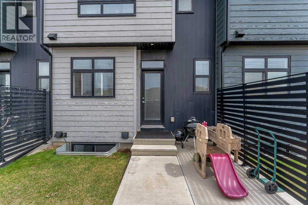 136 Sage Meadows Gardens NW — photo 21
